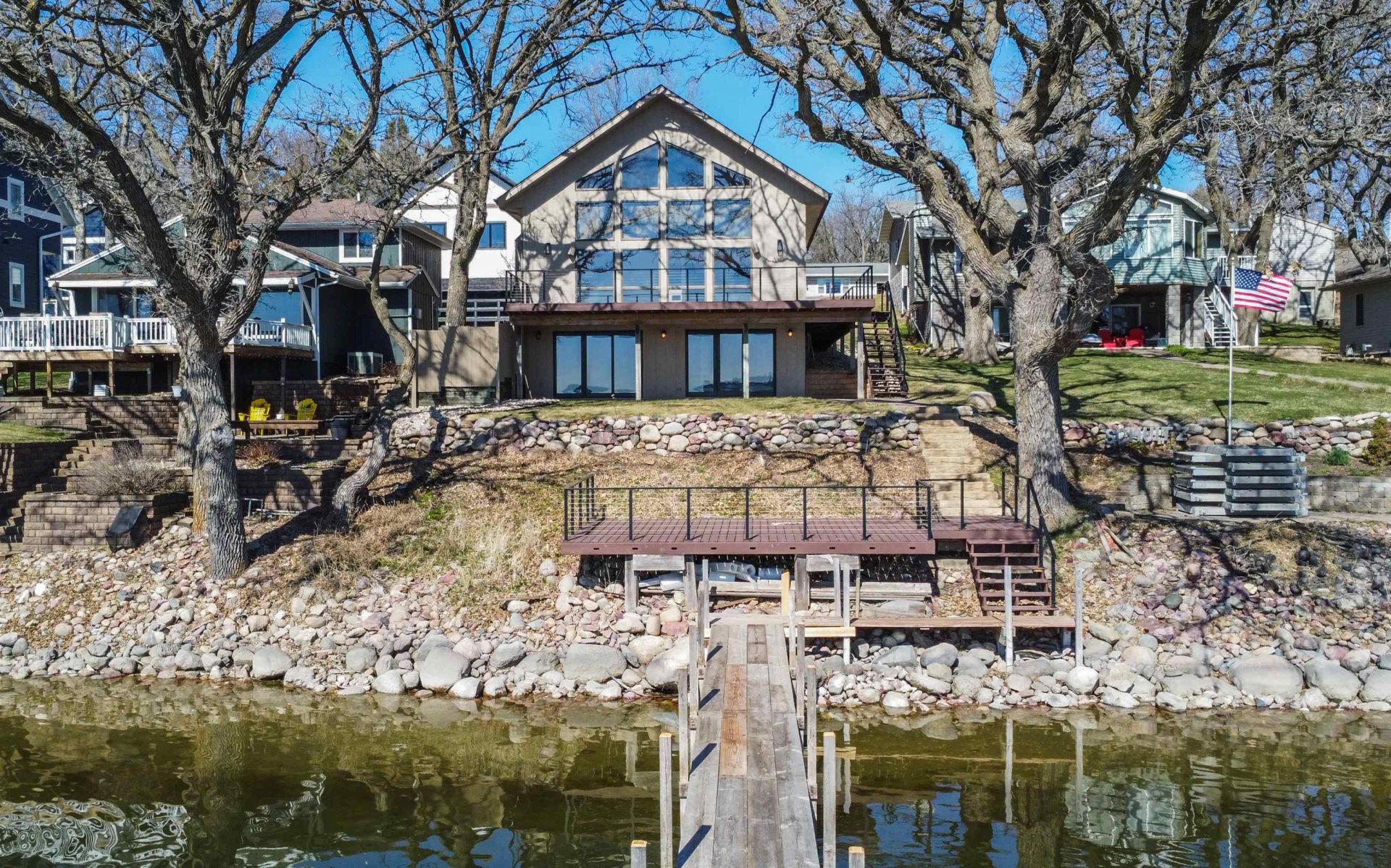 17032 255th Avenue , Spirit Lake, IA 51360 Main Photo