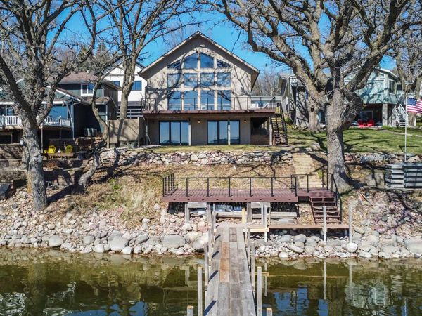 17032 255th Avenue , Spirit Lake, IA 51360