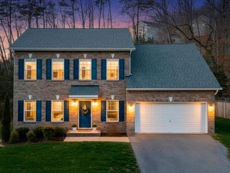 4326 William CT Roanoke, VA 24018