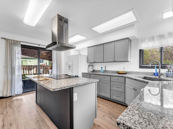 103 Rainbow Cir, Buhl, ID 83316