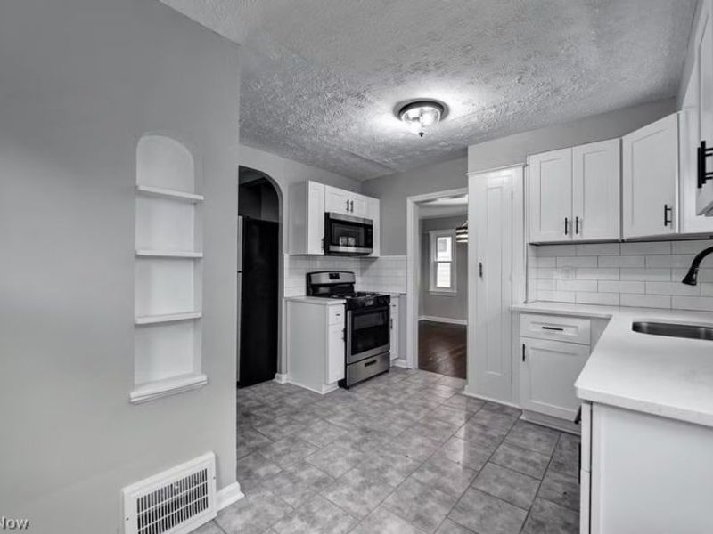 3589 Cedarbrook Road, Cleveland Heights, OH 44118 Photo 17