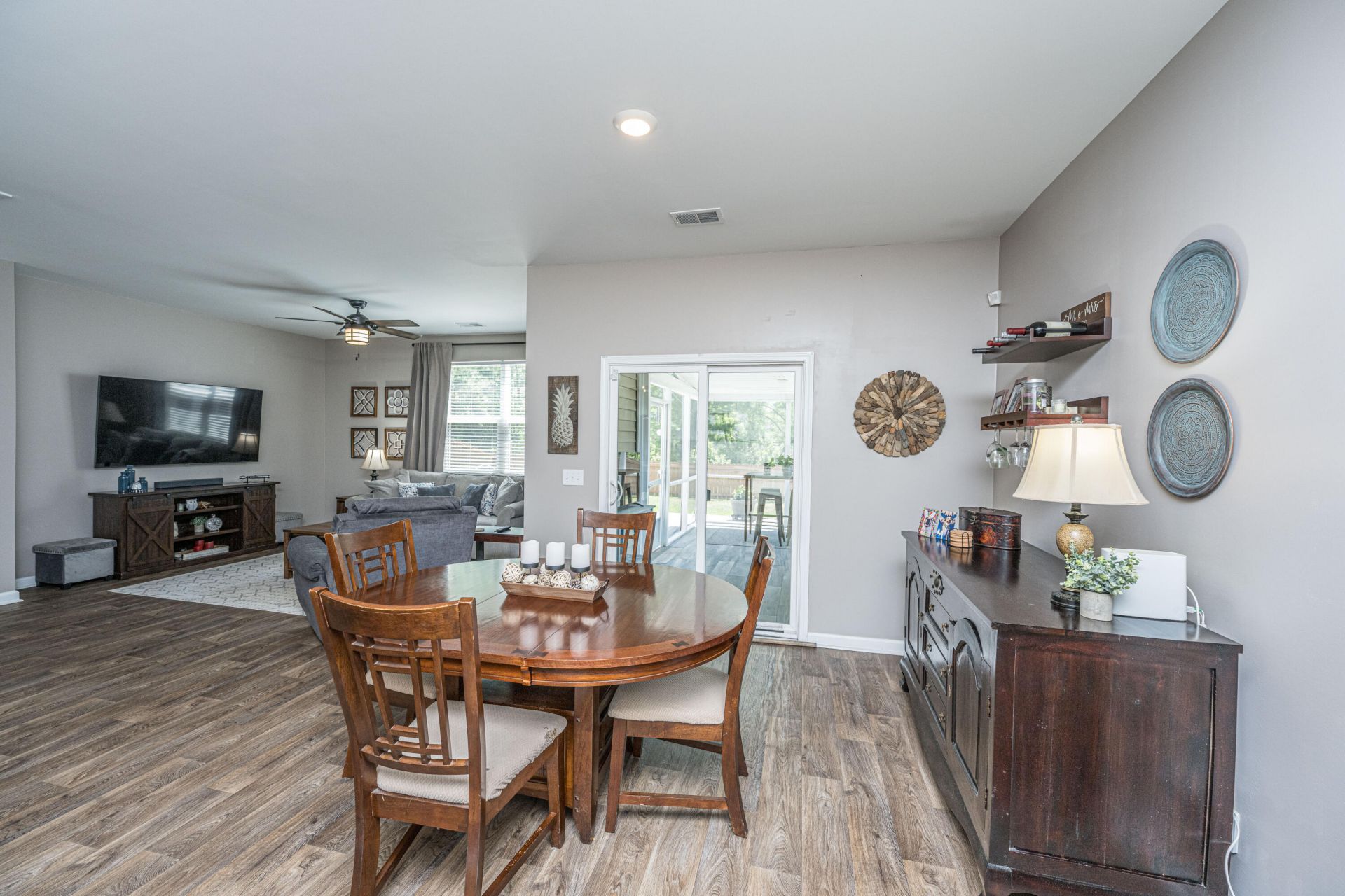 189 Lagoona Drive Photo 10