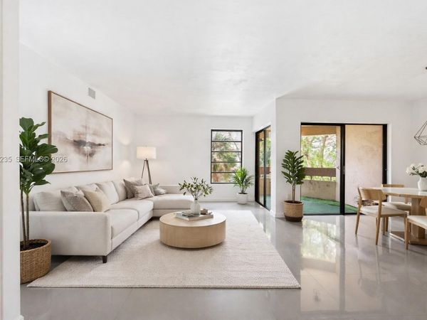 9015 SW 125th Ave, Unit N306, Miami, FL 33186