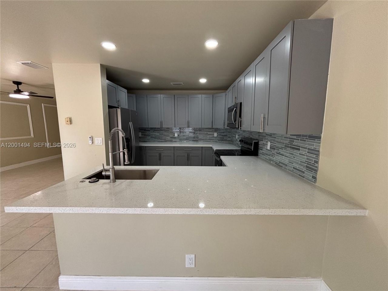 5450 NW 94th Ter, Sunrise, FL 33351 Photo