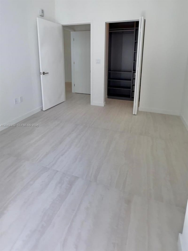 77 SE 5th Street, Unit 1010, Miami, FL 33131 Photo
