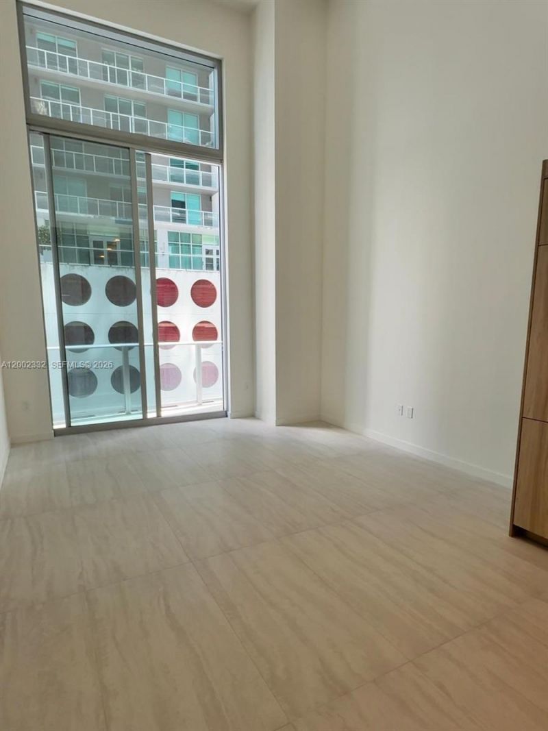 77 SE 5th Street, Unit 1010, Miami, FL 33131 Photo