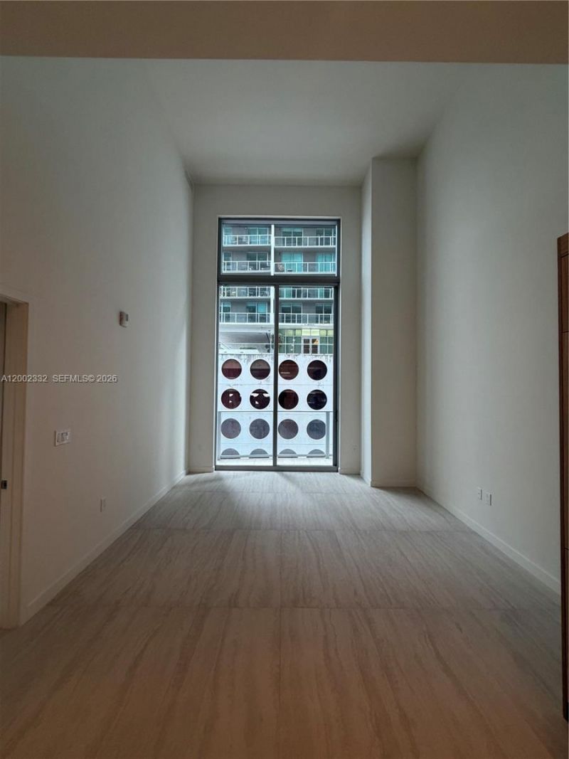77 SE 5th Street, Unit 1010, Miami, FL 33131 Photo