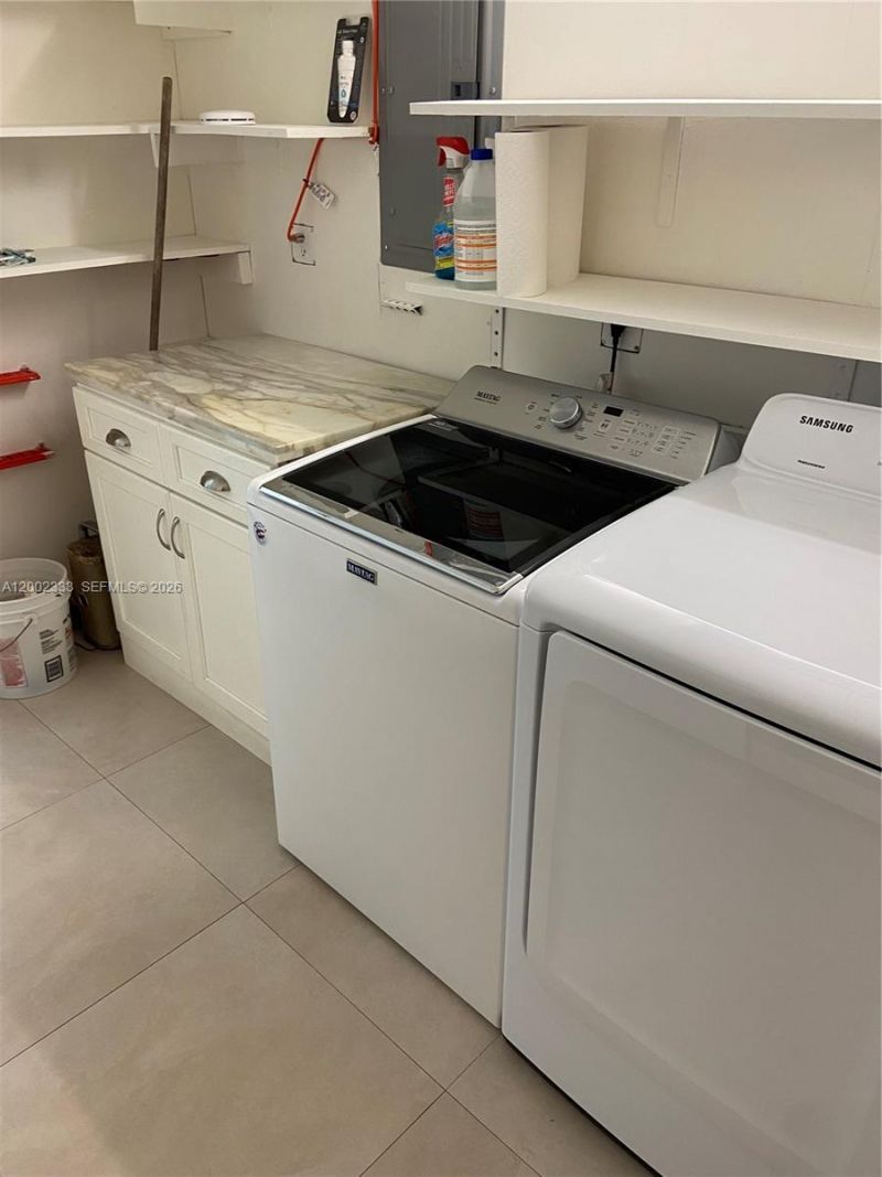 9840 SW 69th Ave, Pinecrest, FL 33156 Photo