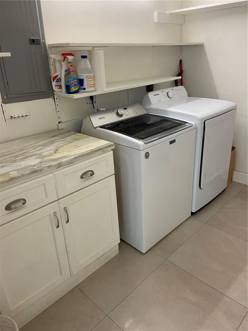 9840 SW 69th Ave, Pinecrest, FL 33156 Photo