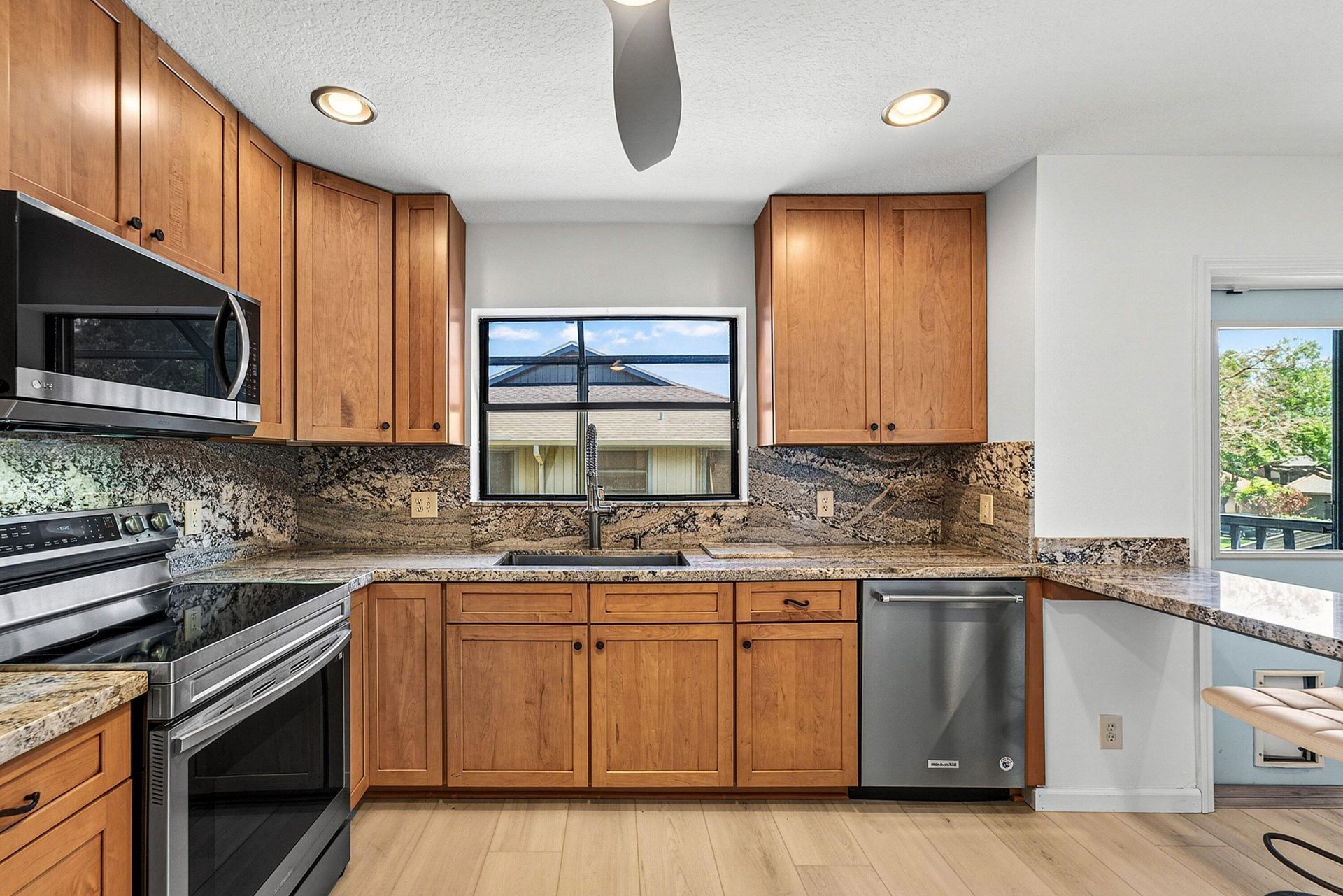 5662 SE Schooner Oaks Way, Stuart, FL 34997 Photo