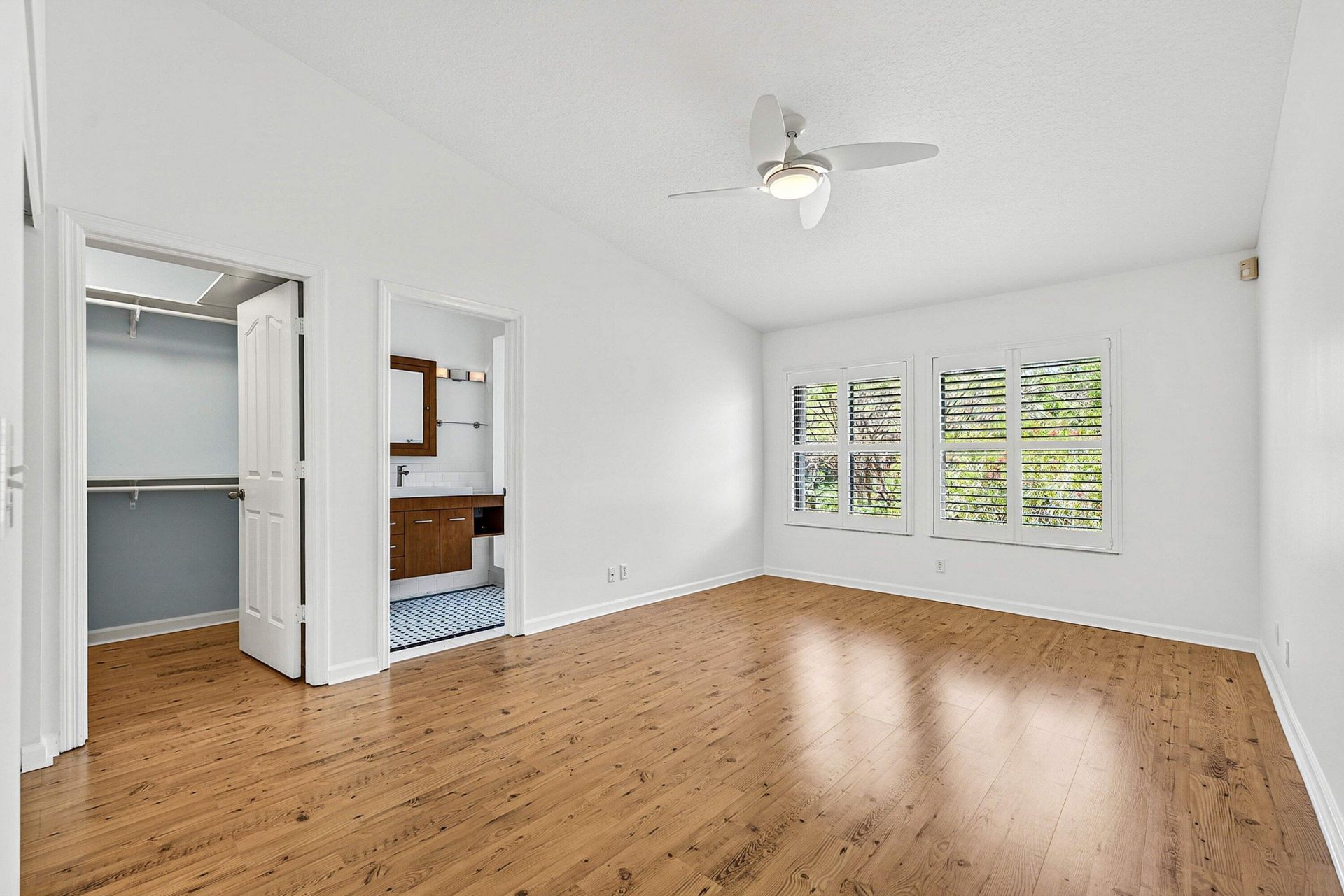 5662 SE Schooner Oaks Way, Stuart, FL 34997 Photo