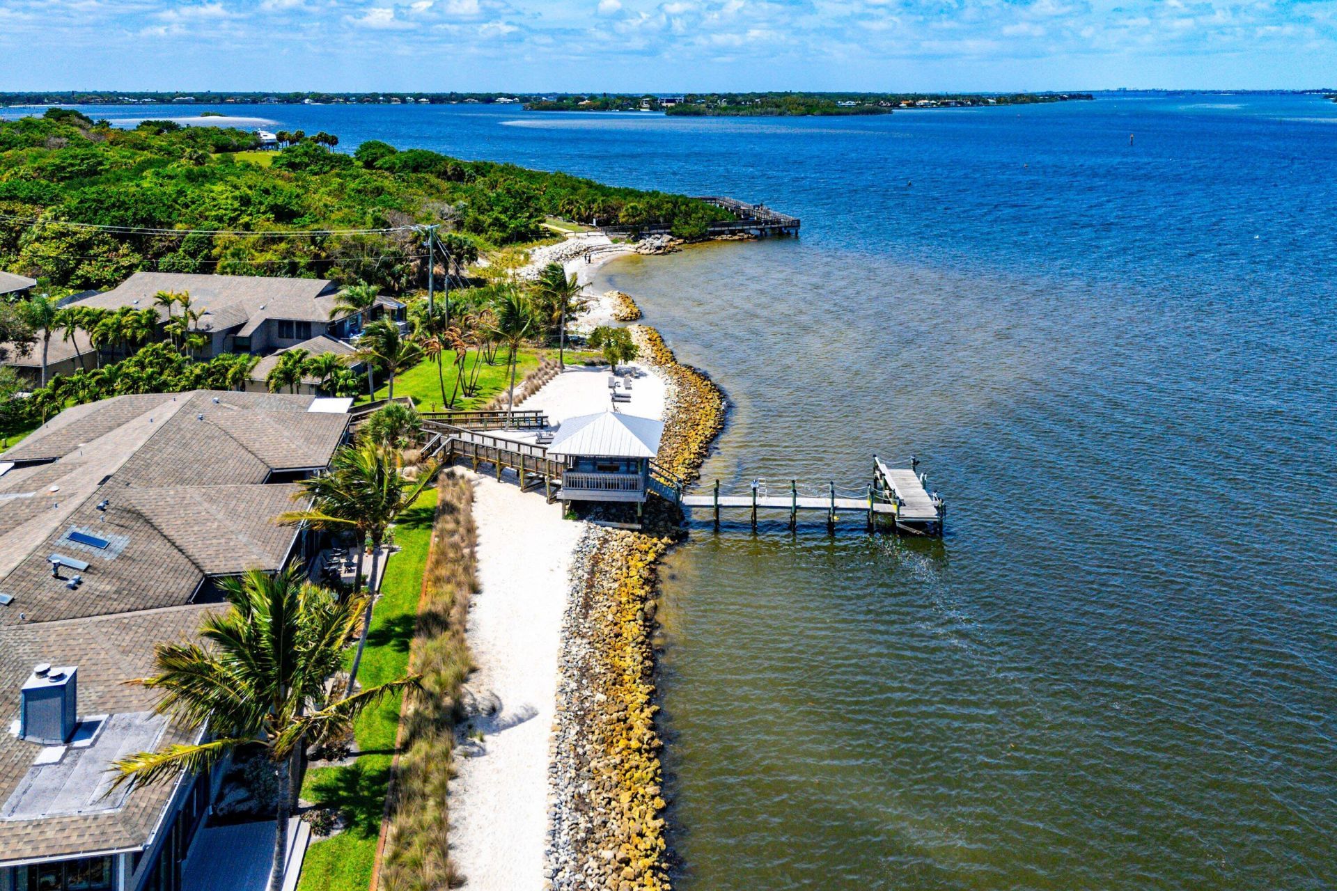 5662 SE Schooner Oaks Way, Stuart, FL 34997 Photo