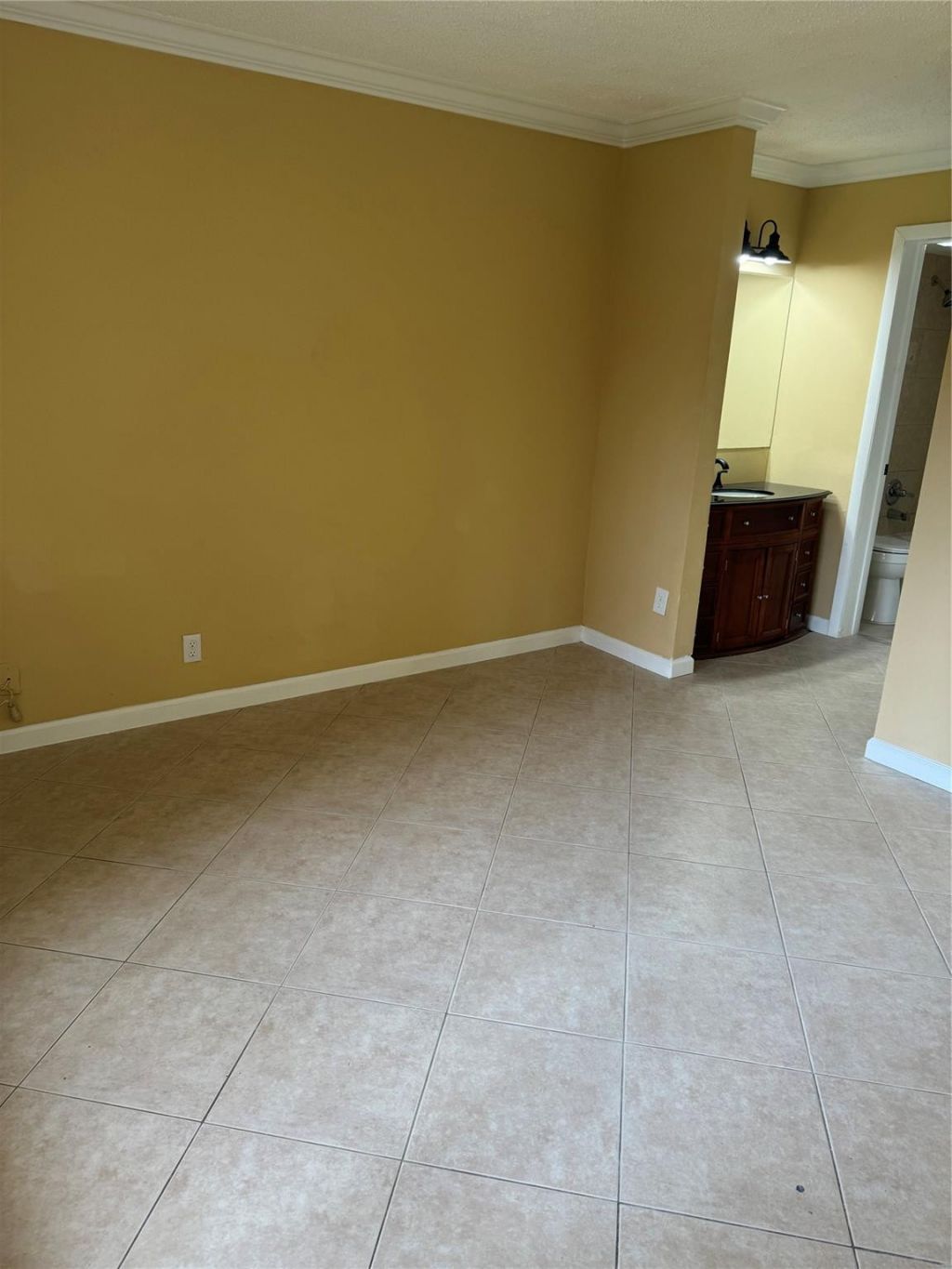 10757 Cleary Boulevard, Unit 108, Plantation, FL 33324 Photo