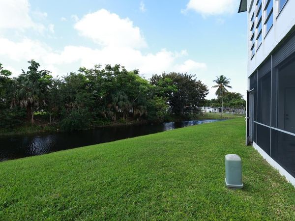 6570 Royal Palm Boulevard, Unit 106j, Margate, FL 33063