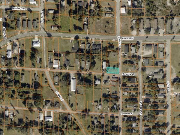 1004 Avenue G, Fort Pierce, FL 34950