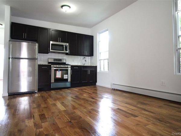 291 Bonner Place , Unit 2, Bronx, NY 10456