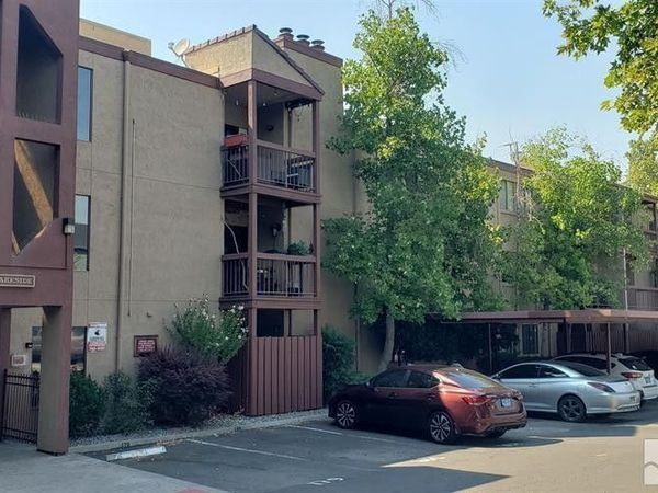 2955 Lakeside Drive, Unit 220, Reno, NV 89509