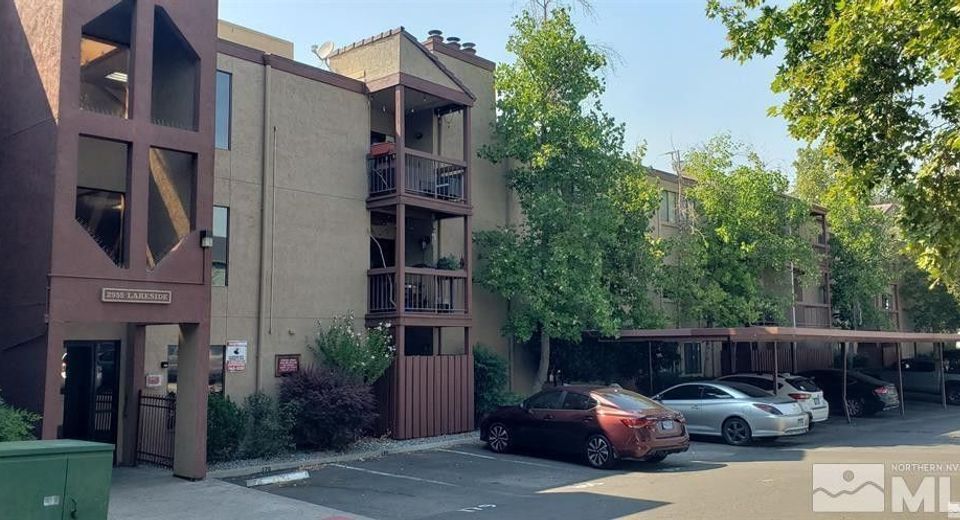 2955 Lakeside Drive, Unit 220, Reno, NV 89509 Photo
