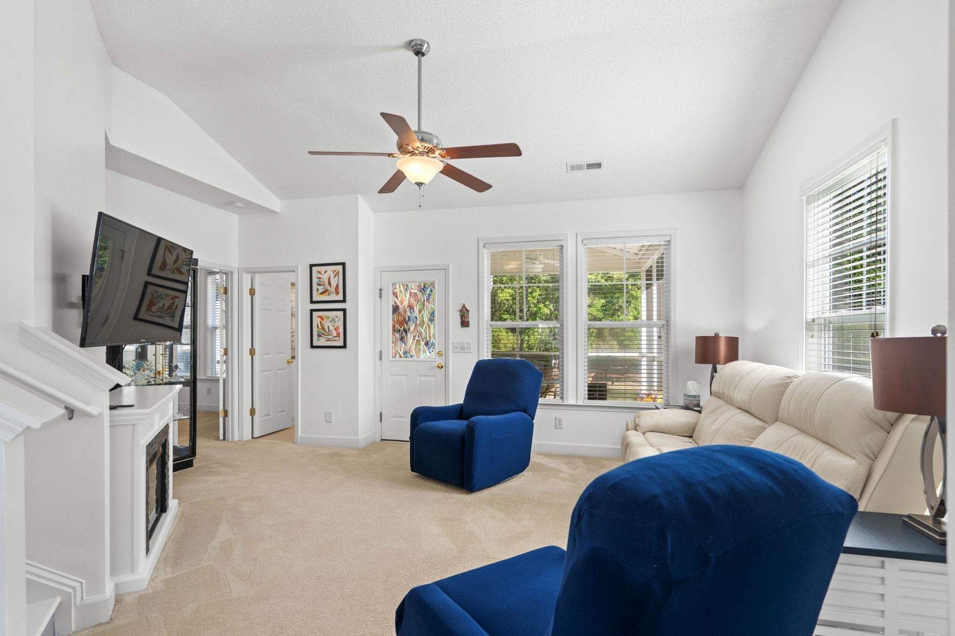 6095 Catalina Dr. Photo 12