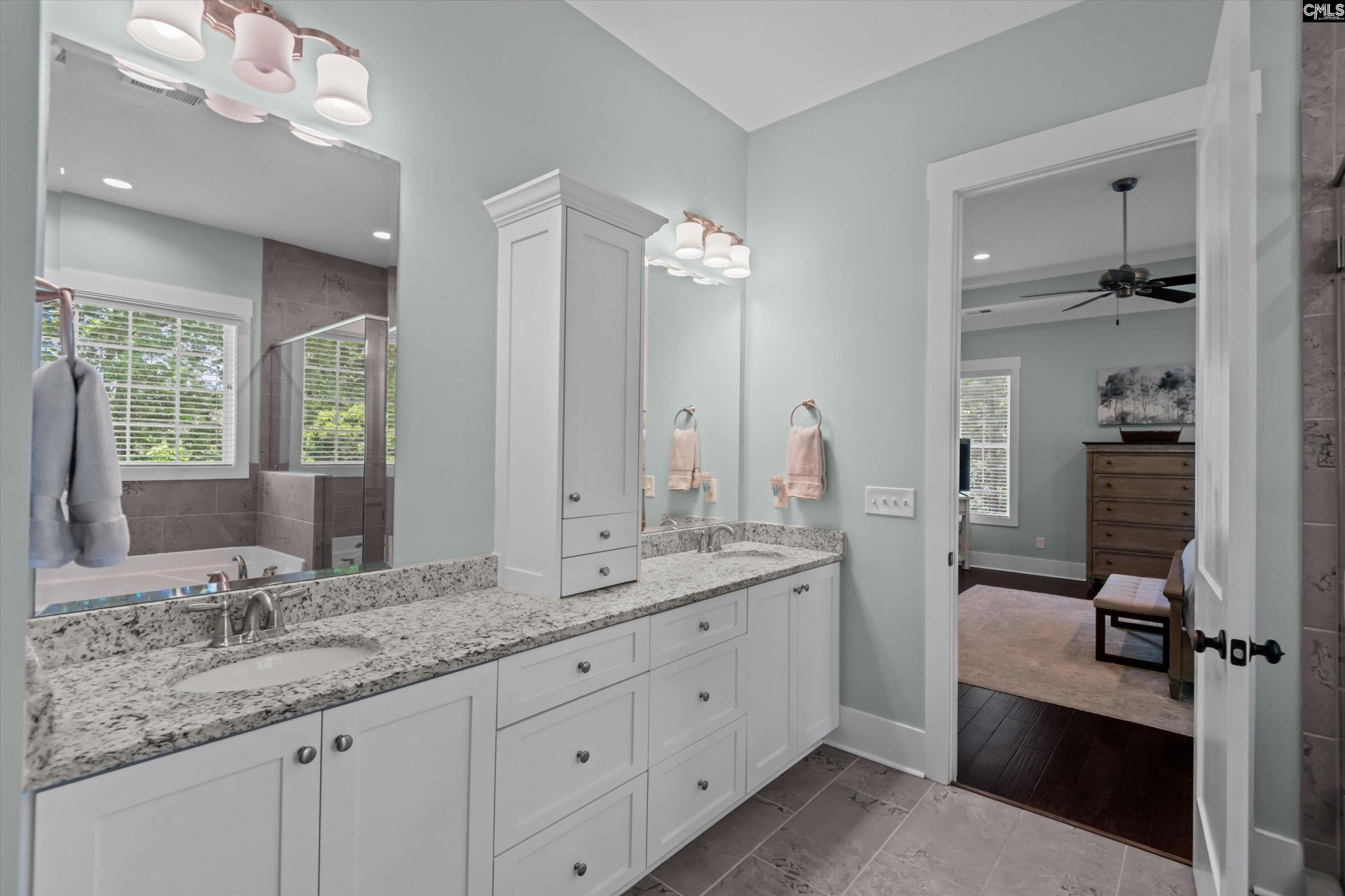 202 Sandstone Court  Photo 22