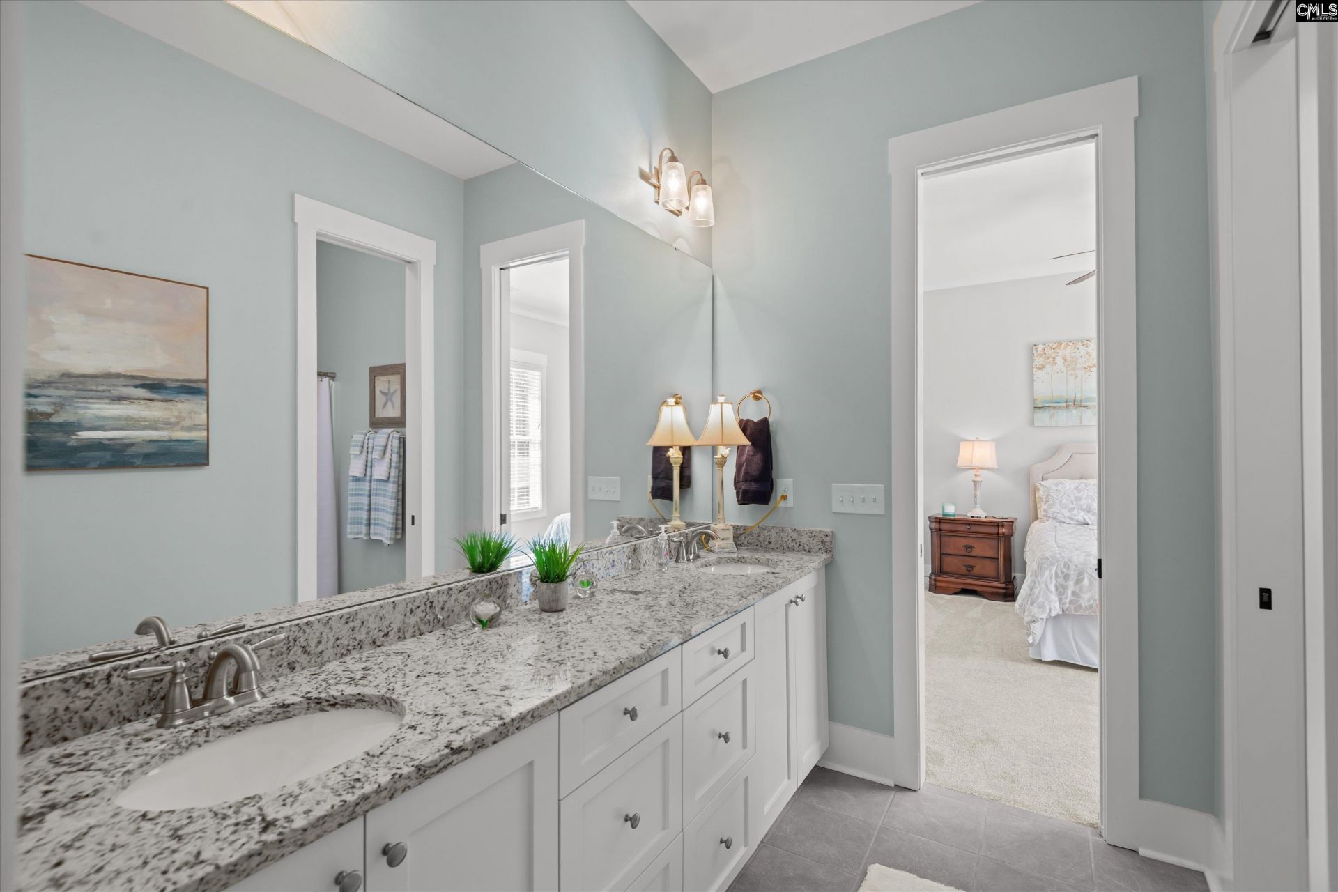 202 Sandstone Court  Photo 25