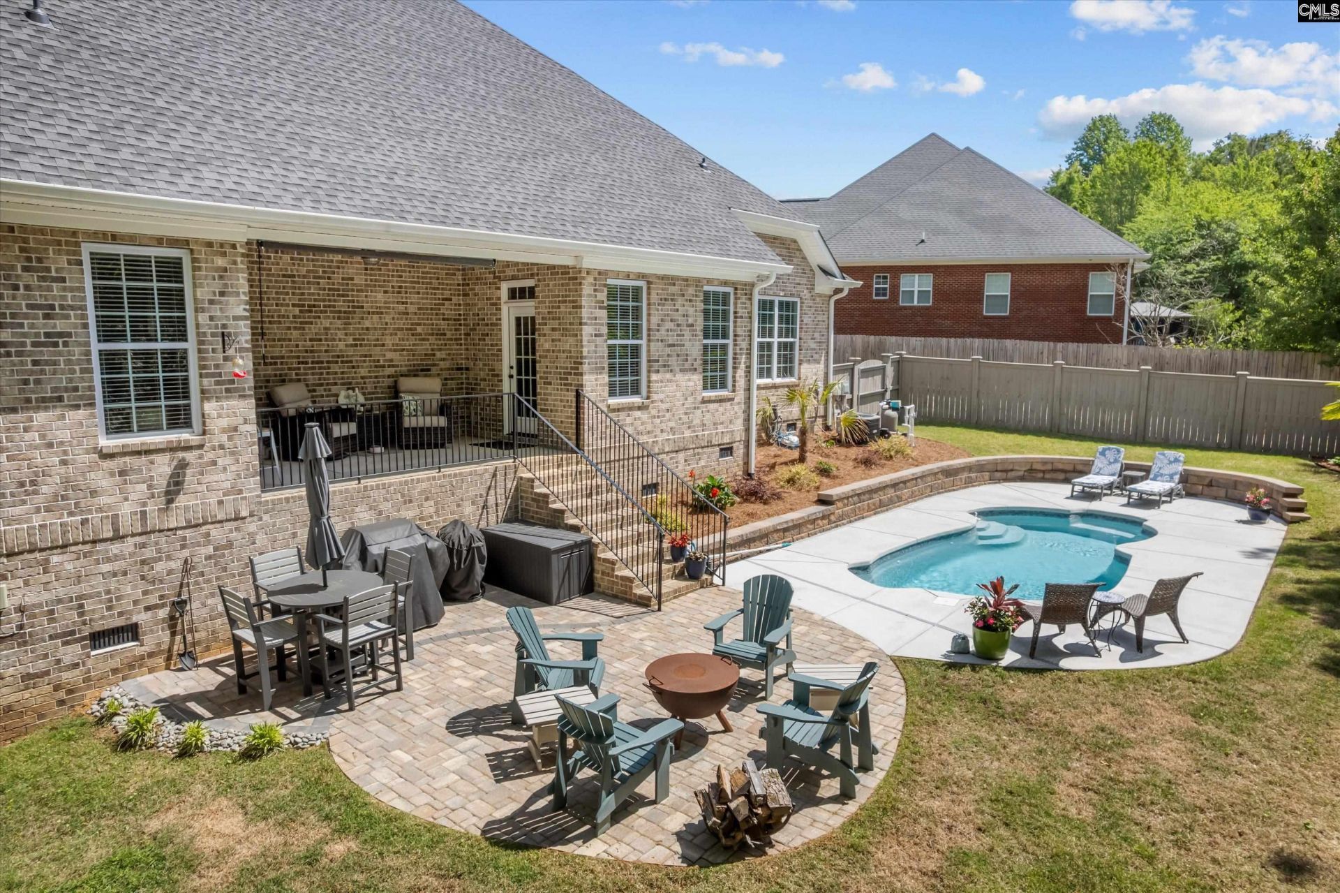 202 Sandstone Court  Photo 36