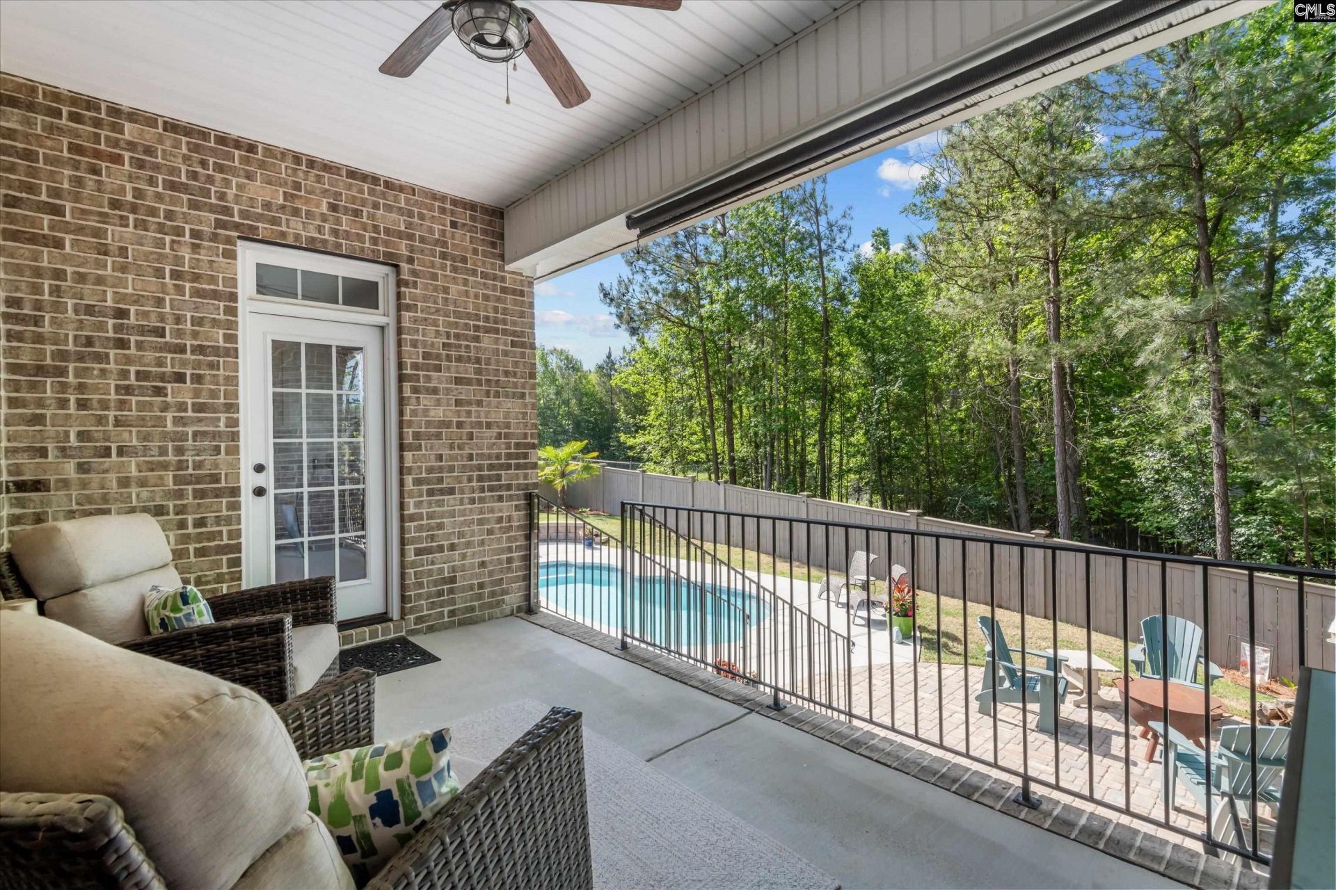 202 Sandstone Court  Photo 37