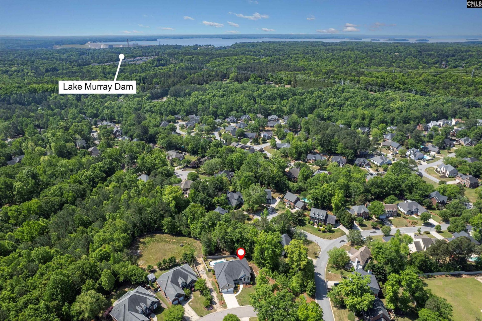 202 Sandstone Court  Photo 41