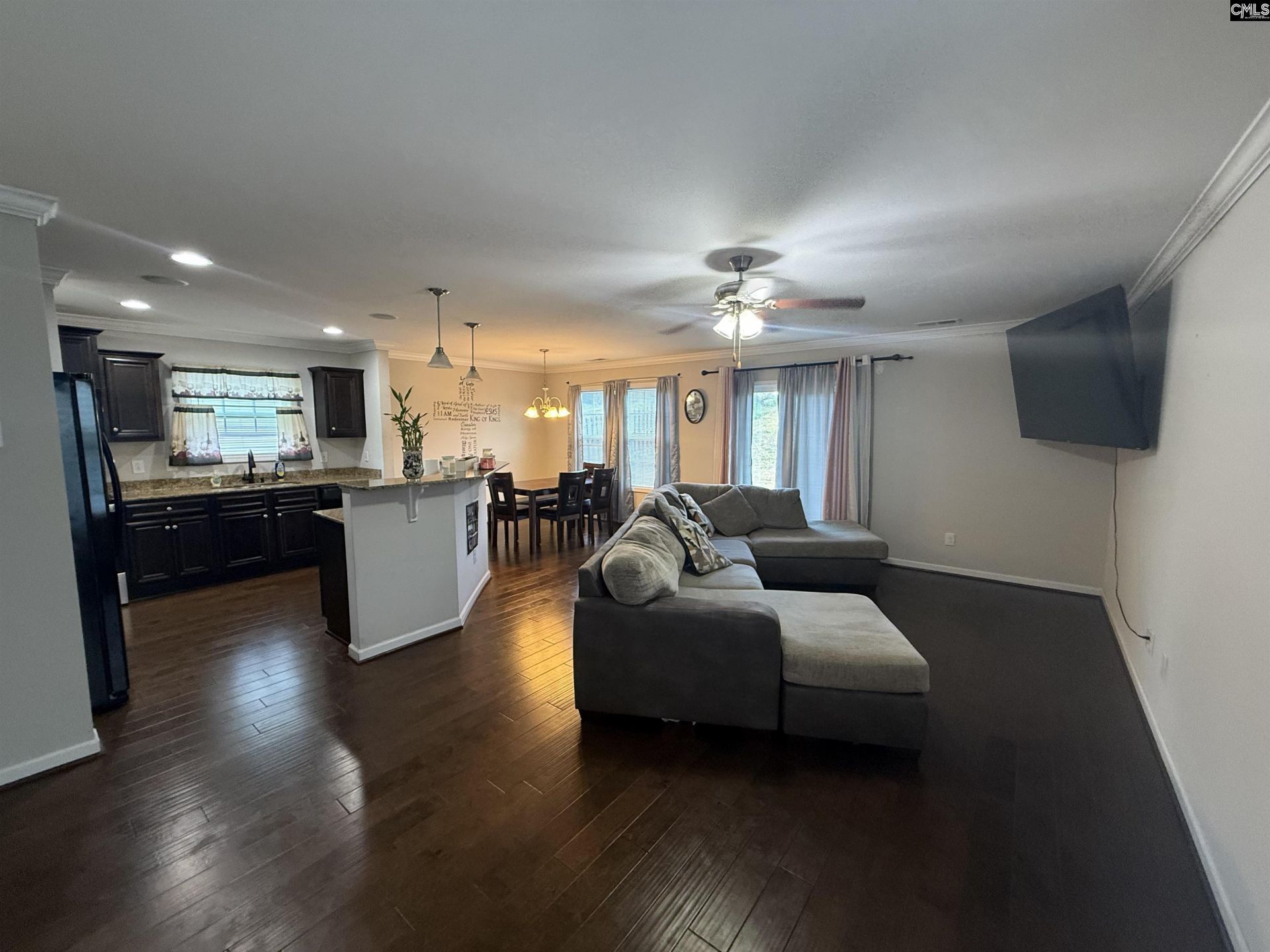 514 Walking Lane Photo 11