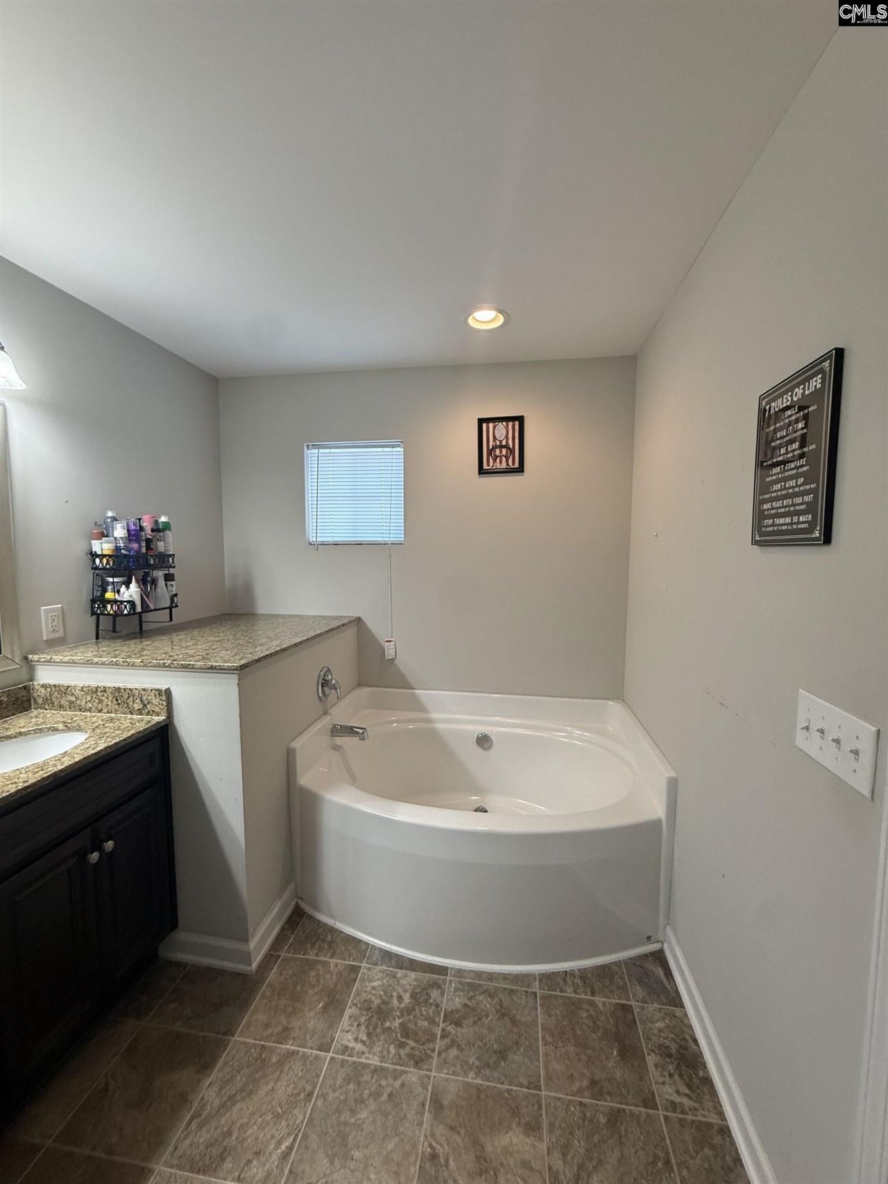 514 Walking Lane Photo 33