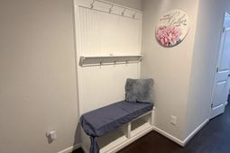 514 Walking Lane photo 4