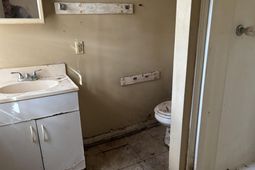 3221 N Beltline Boulevard photo 4