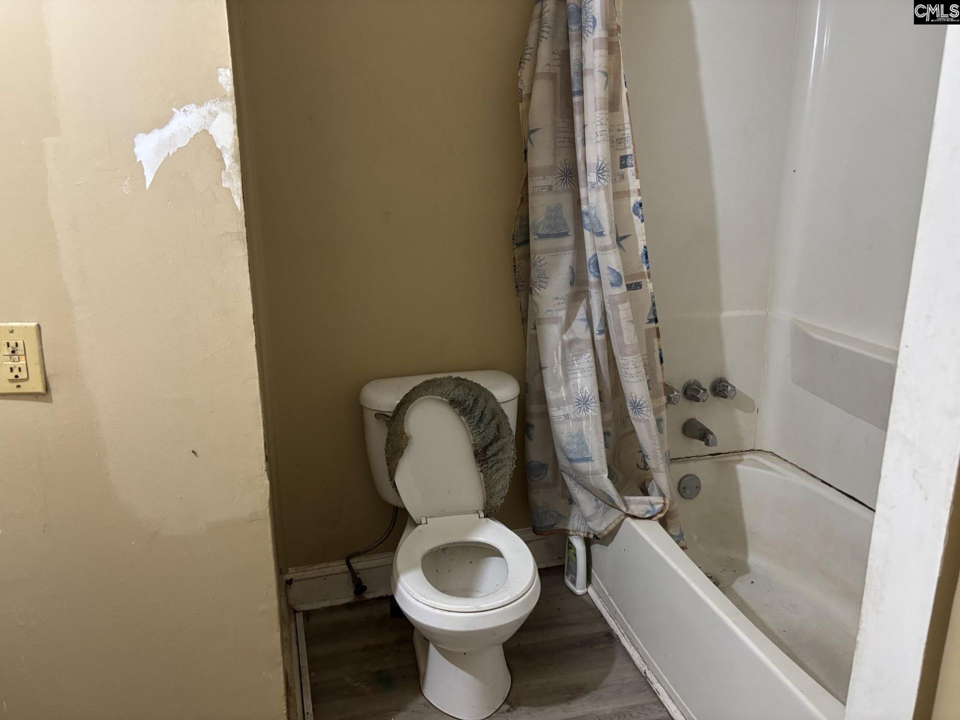 3221 N Beltline Boulevard Photo 4