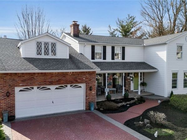 6016 Elm St , Clarence Center, NY 14032