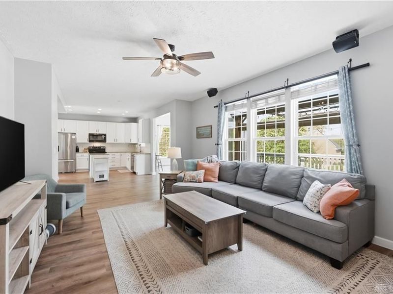 914 Whispering Pine Way, Lebanon, OH 45036 Photo 17