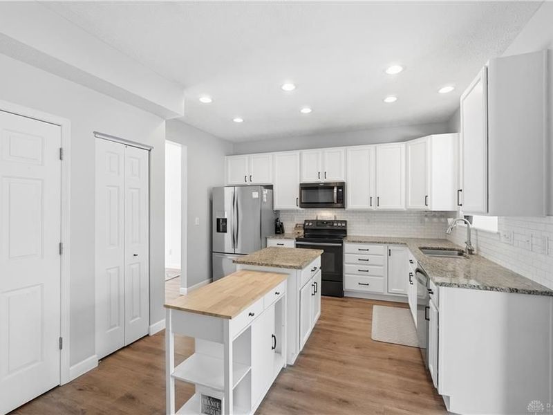 914 Whispering Pine Way, Lebanon, OH 45036 Photo 20