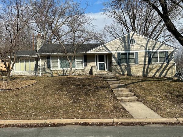 5216 Hollywood Road , Edina, MN 55436