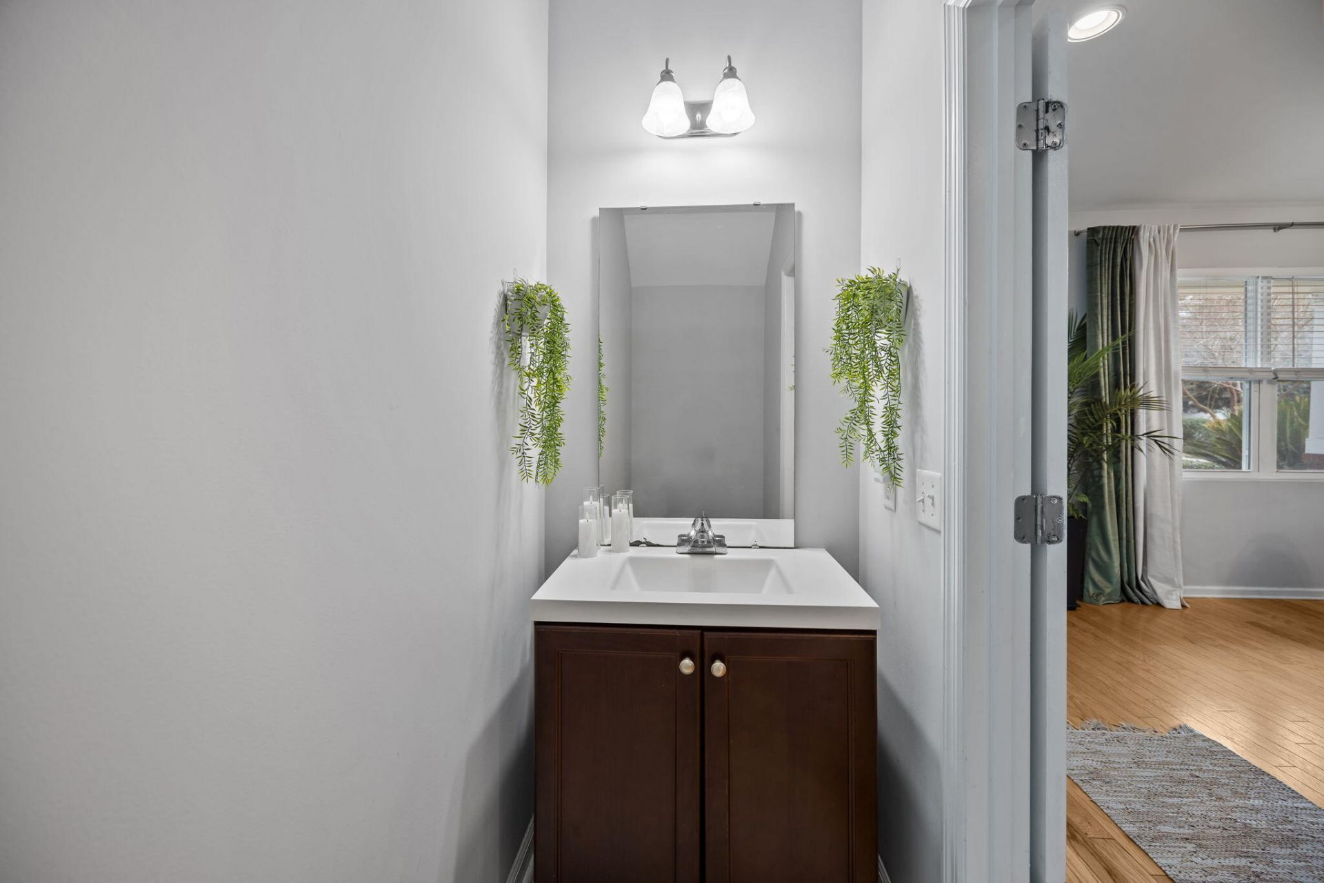 9057 Parlor Drive Photo 5