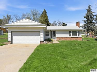 7802 Pierce Circle , Omaha, NE 68124