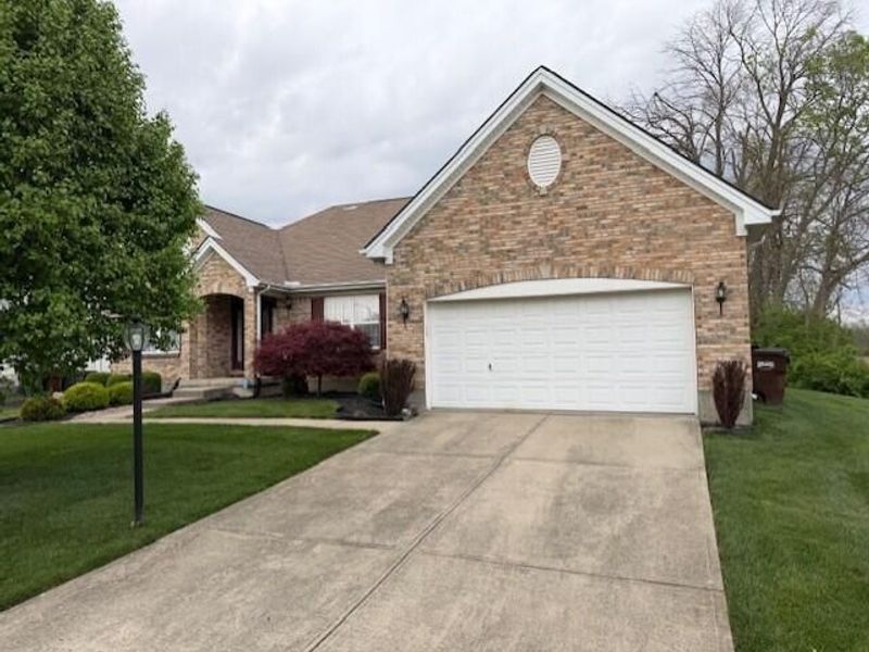 509 Sorna Drive, Englewood, OH 45322 Photo 2