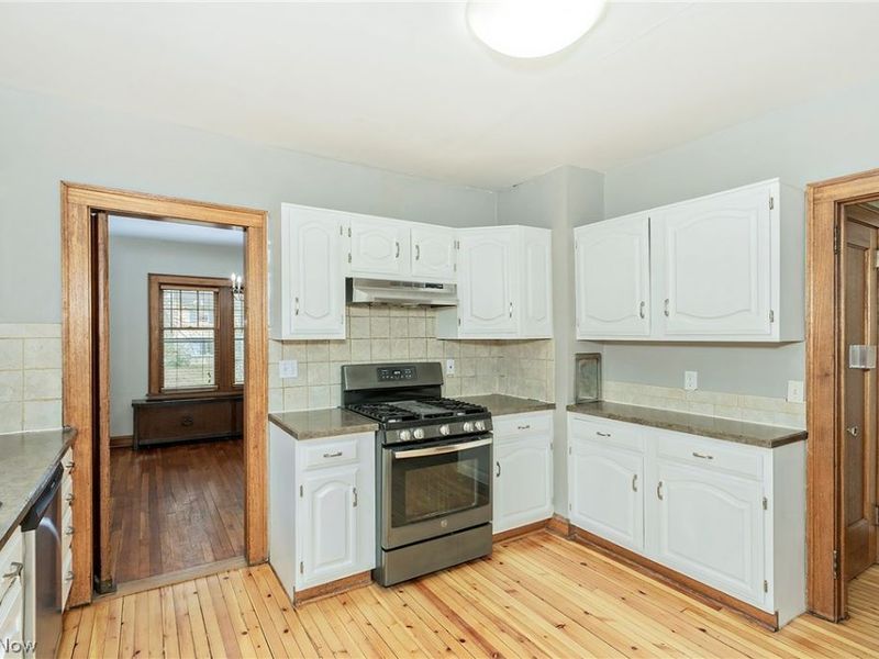 1489 Crest Road, Cleveland Heights, OH 44121 Photo 12