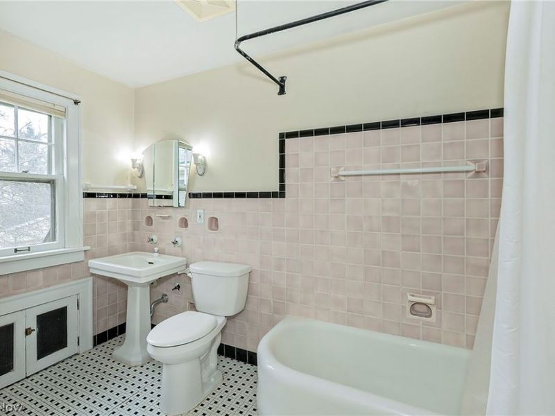 1489 Crest Road, Cleveland Heights, OH 44121 Photo 21