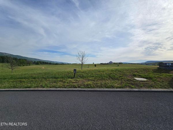 River Ridge Drive, Dunlap, TN 37327