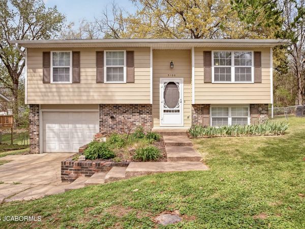 5100 BAGNALL DRIVE, Jefferson City, MO 65109