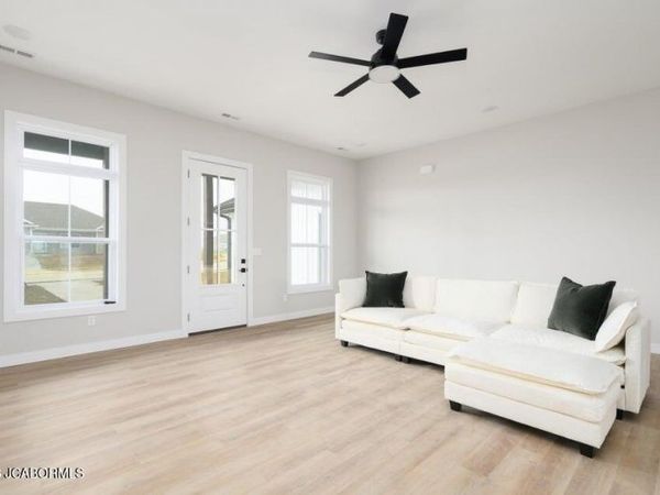 10867 COUNTRY AIRE MEADOWS COURT, Holts Summit, MO 65043