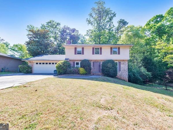 1414 Edinburgh Drive, Tucker, GA 30084