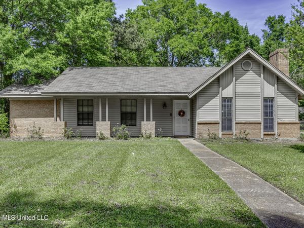 130 Cypress Drive, Madison, MS 39110