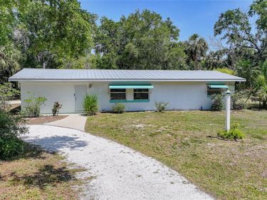 23040 CENTRAL AVENUE , PUNTA GORDA, FL 33980