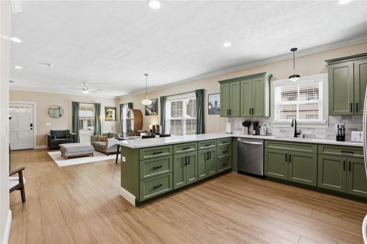 811 NW 3rd Avenue , Gainesville, FL 32601 Photo