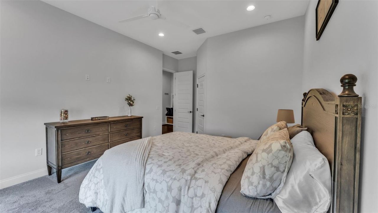 2668 Delphi Hills Court, Lakeland, FL 33812 Photo